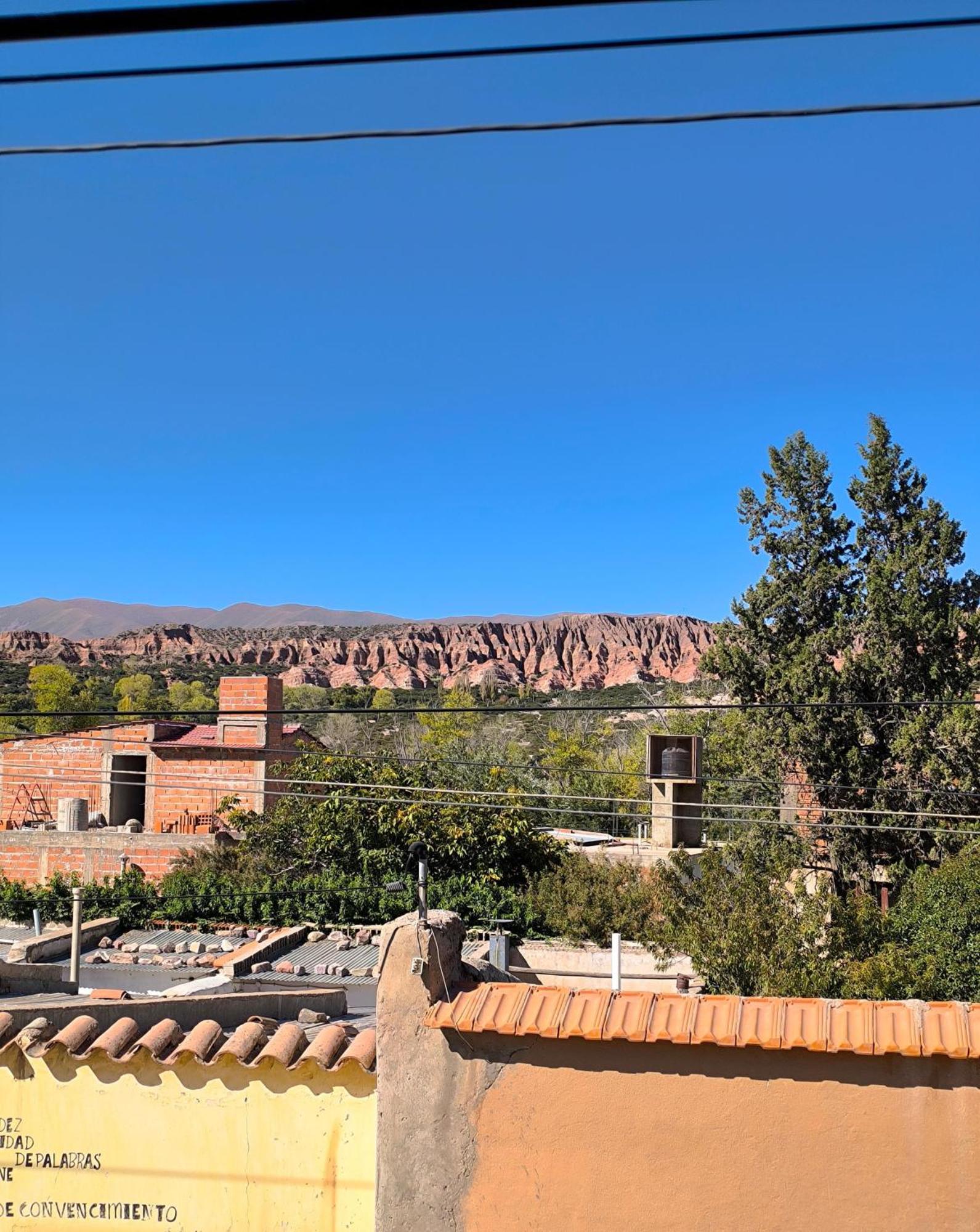 Hostel Verbenita Humahuaca Bagian luar foto